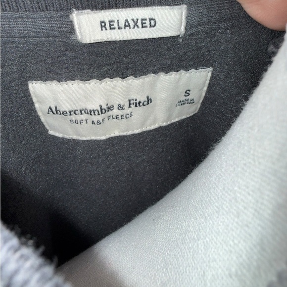 Abercrombie & Fitch Relaxed Crewneck Sweatshirt – Soft A&F Fleece - Picture 5 of 5
